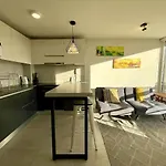 Home Maipu - Comodo Y Central Departamento Con Estacionamiento